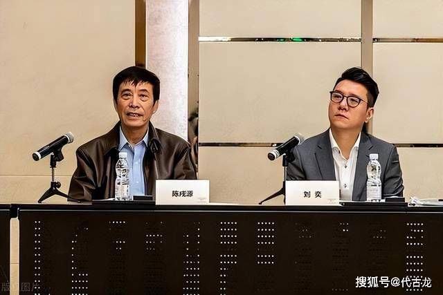 此役，步行者球星、球队指挥官哈利伯顿带病出战，他打出了超巨表现，砍下个人NBA生涯第一个三双！